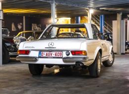 Mercedes-Benz 250 SL California