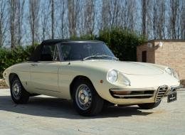 Alfa Roméo Spider 1750 Veloce