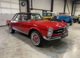 Mercedes-Benz SL 230 Pagode