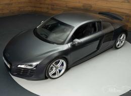 Audi R8 4.2 V8