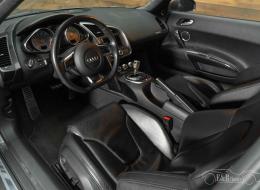 Audi R8 4.2 V8