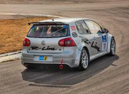 Volkswagen Golf R-Line