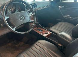 Mercedes-Benz SL 560