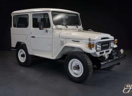 Toyota Land Cruiser FJ40