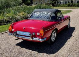 MG B Roadster