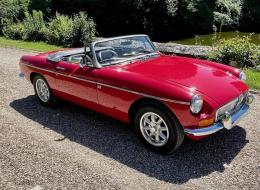 MG B Roadster