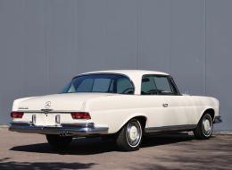 Mercedes-Benz SE 280 W111 Coupé