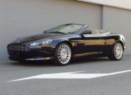 Aston Martin DB 9 Volante 5.9L V12 (Convertible)