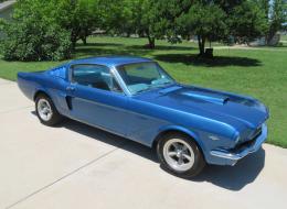 Ford Mustang fastback A code