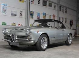 Alfa Roméo 2000 Spider Touring