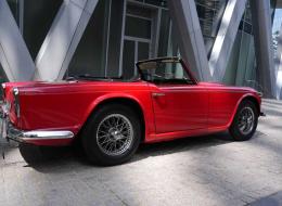 Triumph TR4   A irs