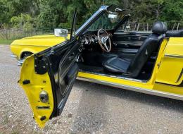 Ford Mustang cabriolet v8