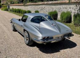 Chevrolet Corvette C2 Split Windows