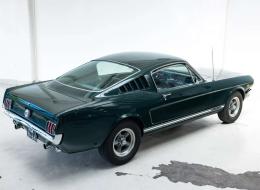 Ford Mustang GT Fastback