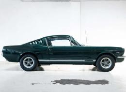 Ford Mustang GT Fastback
