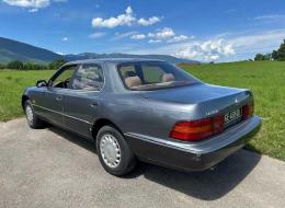 Lexus LS 400