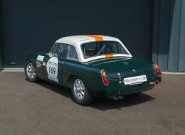 MG B