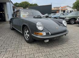Porsche 911 2.2 T