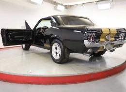 Ford Mustang V8 coupé