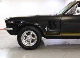 Ford Mustang V8 coupé