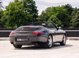 Porsche 996 Carrera 4 cabriolet