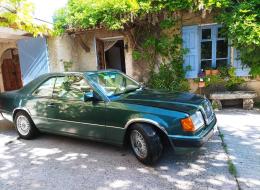 Mercedes-Benz CE 300 W124