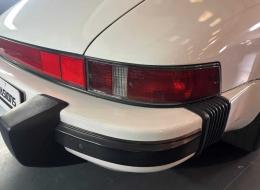 Porsche 911 3.2 CARRERA TARGA