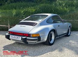 Porsche 911 Carrera 3.2 Coupé