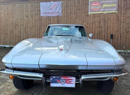 Chevrolet Corvette C2 Coupé