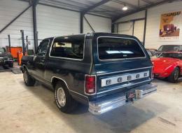Dodge Ramcharger D150 5.2 V8