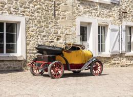 Le Zèbre Type C Runabout