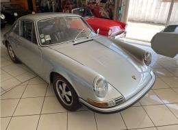 Porsche 911 2.2 T