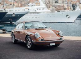Porsche 911 2.4 T Coupé