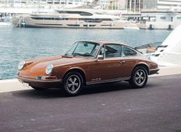 Porsche 911 2.4 T Coupé