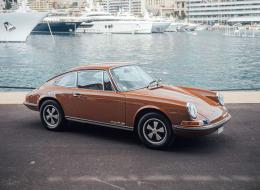 Porsche 911 2.4 T Coupé