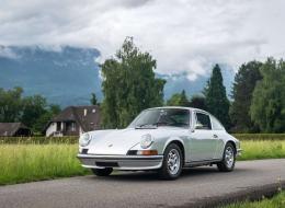 Porsche 911 2,4 E 