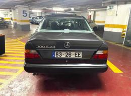 Mercedes-Benz E class 300 E-24