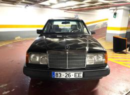 Mercedes-Benz E class 300 E-24