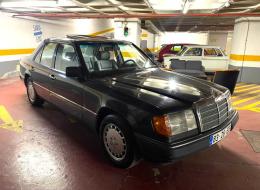Mercedes-Benz E class 300 E-24