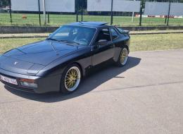 Porsche 944 Turbo