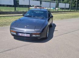 Porsche 944 Turbo