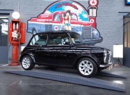 Mini 1300 KNIGHTSBRIDGE