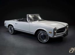 Mercedes-Benz SL 280 Pagode