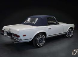 Mercedes-Benz SL 280 Pagode