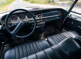 Citroen DS 23 break ambulance