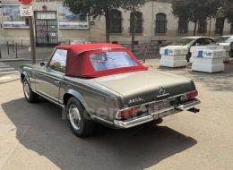 Mercedes-Benz SL 230 Pagode
