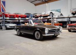 Mercedes-Benz SL 280 Pagode