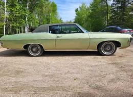 Chevrolet Caprice 427