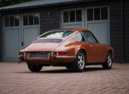 Porsche 911 2.4