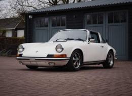 Porsche 911 2.4 Targa 